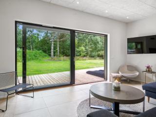 Holiday Home Karlene - 300m from the sea by Interhome - 7