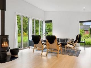 Holiday Home Zezilie - 500m from the sea by Interhome - 5