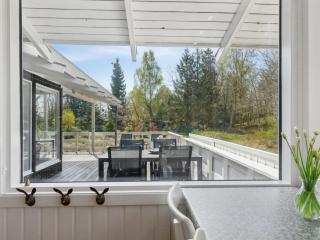 Holiday Home Gjertrud - 1km from the sea by Interhome - 1