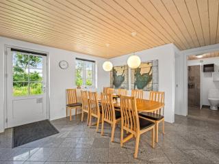 Holiday Home Birette - 1-2km from the sea by Interhome - 4