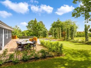Holiday Home Skip - 300m to the fjord by Interhome - 9