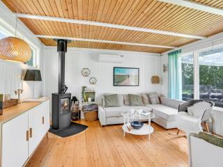 Holiday Home Galt - 500m from the sea by Interhome - 5
