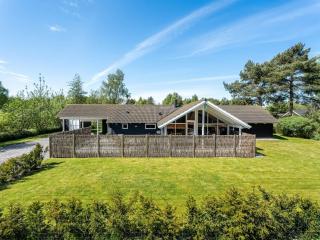 Holiday Home Gudlaug - 1km from the sea by Interhome - 0