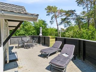 Holiday Home Horsten - 270m from the sea by Interhome - 9