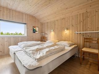 Holiday Home Edzard - 800m from the sea by Interhome - 3