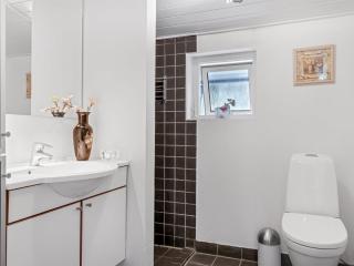 Holiday Home Neli - 850m to the fjord by Interhome - 6