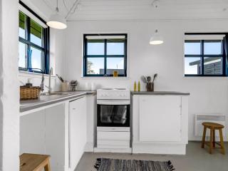 Apartment Söhnke - 600m from the sea by Interhome - 6