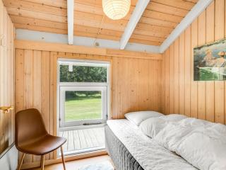 Holiday Home Amundi - 500m from the sea by Interhome - 5