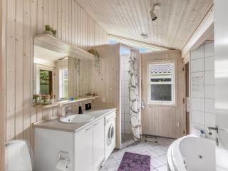 Holiday Home Anouk - 2km from the sea by Interhome - 7