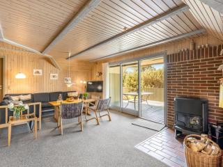 Holiday Home Folmer - 700m from the sea by Interhome - 5