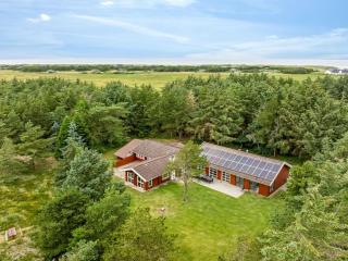 Holiday Home Aisling - 700m from the sea by Interhome - 0