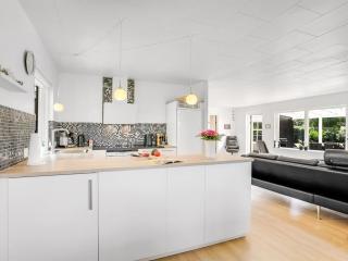 Holiday Home Ansine - 500m from the sea by Interhome - 6