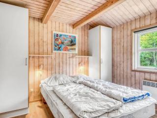 Holiday Home Ane - 800m from the sea by Interhome - 3