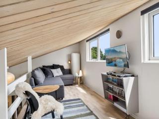 Holiday Home Svenn - 300m from the sea by Interhome - 1