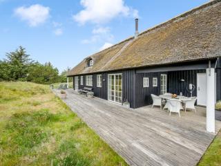 Holiday Home Helmi - 1-5km from the sea by Interhome - 4