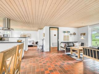 Holiday Home Lyra - 500m to the fjord by Interhome - 1