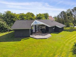 Holiday Home Falka - 300m from the sea by Interhome - 0