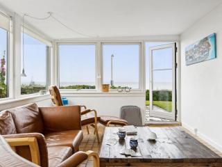 Holiday Home Susan - 20m from the sea by Interhome - 8