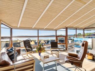 Holiday Home Mariska - 100m from the sea by Interhome - 7
