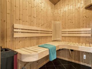 Holiday Home Djuna - 550m from the sea by Interhome - 4