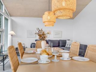 Holiday Home Oddi - 500m from the sea by Interhome - 7