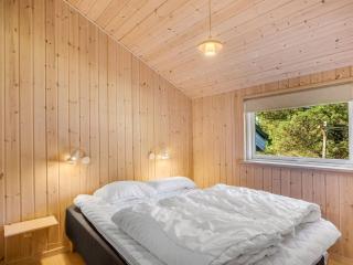Holiday Home Skrollan - 200m to the fjord by Interhome - 4