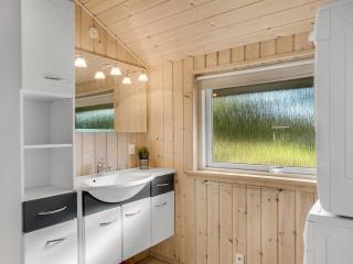 Holiday Home Skrollan - 200m to the fjord by Interhome - 2