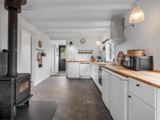 Holiday Home Blomma - 1km from the sea by Interhome - 7