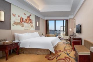 Vienna international hotel Huiyang Municipal Paza Branch - Huizhou - 2