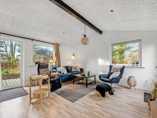 Holiday Home Tiina - 500m to the fjord by Interhome - 5