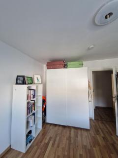 Cozy Room in a Shared Flat just for LADIES - 2