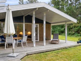 Holiday Home Arto - 1-2km from the sea by Interhome - 5