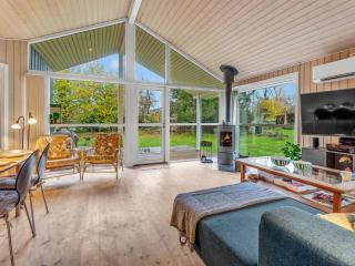 Holiday Home Ensio - 8-0km from the sea by Interhome - 9
