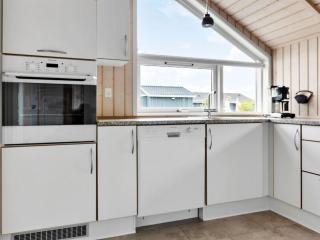 Holiday Home Alexi - 300m from the sea by Interhome - 4