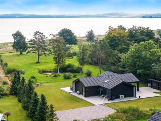 Holiday Home Jahn - 250m to the fjord by Interhome - 0