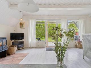 Holiday Home Maikel - 1km from the sea by Interhome - 5