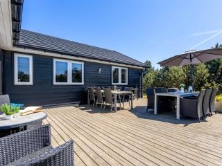 Holiday Home Danika - 1-5km from the sea by Interhome - 7