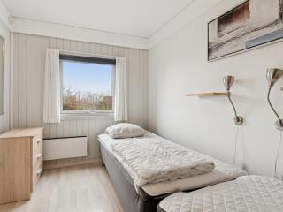 Apartment Markus - 300m from the sea by Interhome - 1