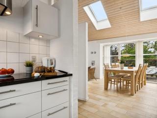 Holiday Home Agneta - 150m from the sea by Interhome - 4