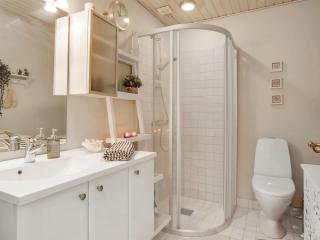 Apartment Maelle - 150m from the sea by Interhome - 5
