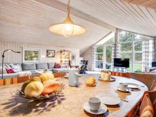 Holiday Home Ayna - 50m from the sea by Interhome - 7