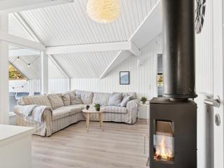 Holiday Home Janik - 1-3km from the sea by Interhome - 8