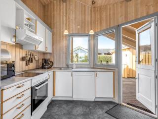 Holiday Home Halla - 250m from the sea by Interhome - 6