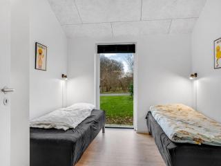 Holiday Home Erlinda - 300m from the sea by Interhome - 2
