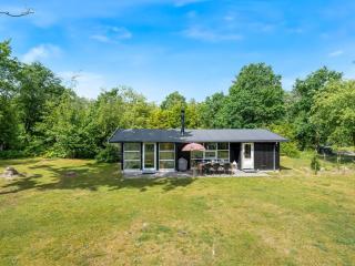 Holiday Home Aija - 175m from the sea by Interhome - 0