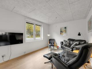 Apartment Kamp - 1km to the fjord by Interhome - 6