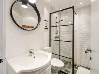 Apartment Mijat - 50m from the sea by Interhome - 7