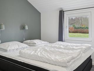 Holiday Home Akira - 250m from the sea by Interhome - 1