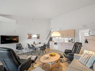 Apartment Frosina - 200m from the sea by Interhome - 3