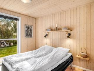 Holiday Home Carlina - 700m to the fjord by Interhome - 3